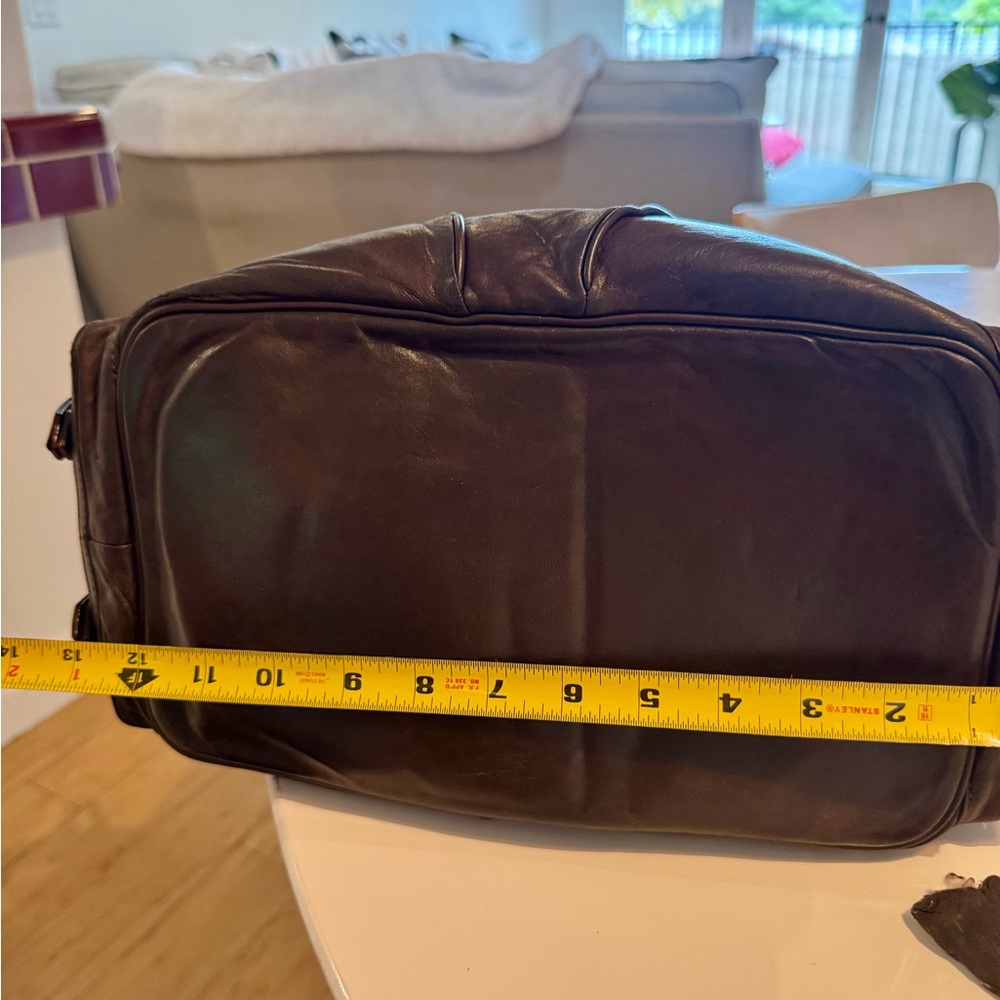 Super RARE 🤎 L.A.M.B. Dark Brown Leather Shoulder Bag by Gwen Stefani - Picture 12 of 13